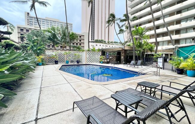 1 bed, 1 bath, $2,300