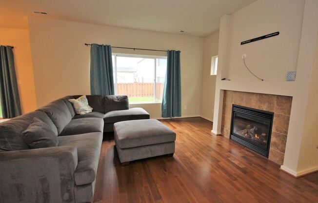 3 bedroom Auburn Valley Home w/ AC