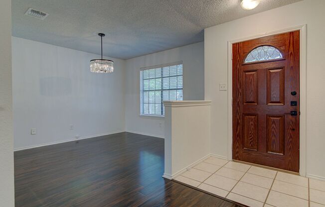 Millwood 3/2 walking distance to Apple Campus!