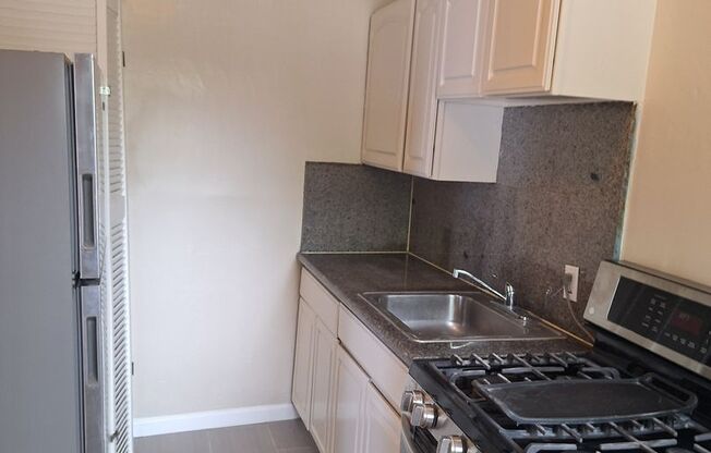 1 bed, 1 bath, 500 sqft, $1,195, Unit UNIT 08