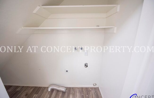 2 beds, 1.5 baths, 1,052 sqft, $1,599, Unit 1497A