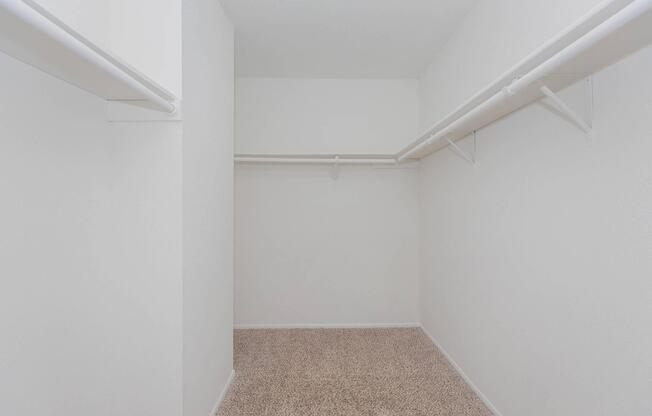 1 bed, 1 bath, 662 sqft, $999