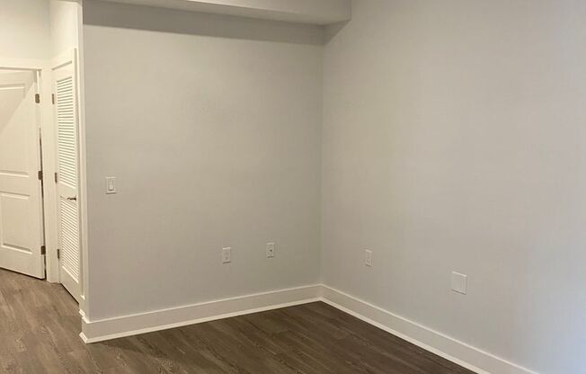 1 bed, 1.5 baths, 1,566 sqft, $2,650, Unit 0912