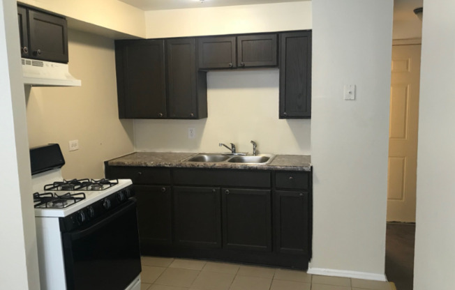 6435 6437 S EVANS AVE