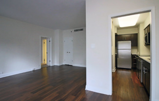 111 MILE VAN DER ROHE WAY