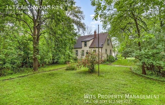 1412 ARCHWOOD RD