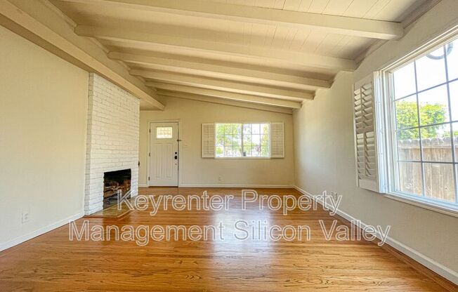 1114 CITRON WAY