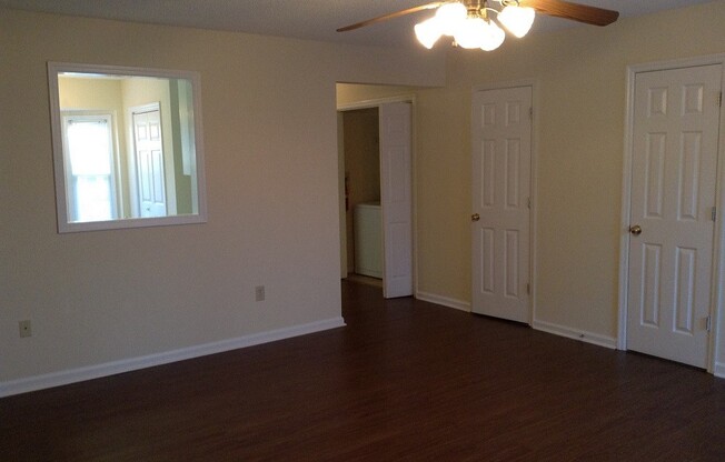 2 beds, 2.5 baths, 1,200 sqft, $1,275