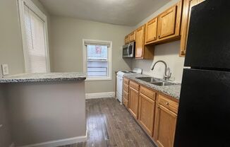 338 University Avenue