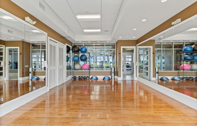 2 beds, 2 baths, $2,695, Unit #104