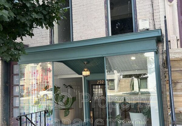 292 LARK ST