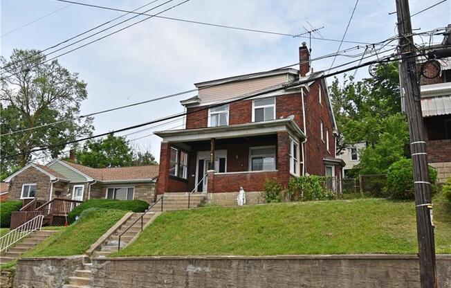 140 SAINT JOSEPH ST