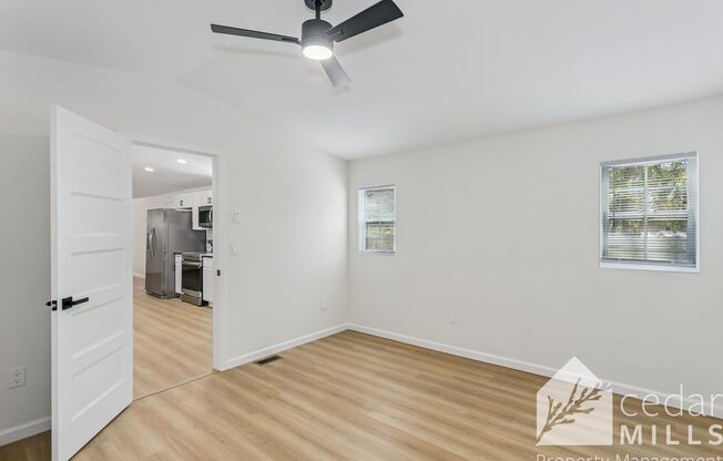 3 Bed 2 Bath in South Wichita - Space for Trailer/Vehicles