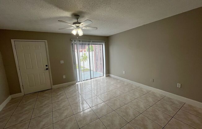 4142 FLYING FORTRESS AVE