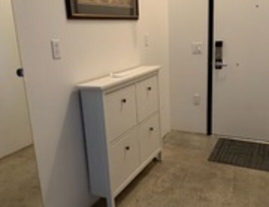 Studio, 1 bath, 670 sqft, $2,350, Unit 305