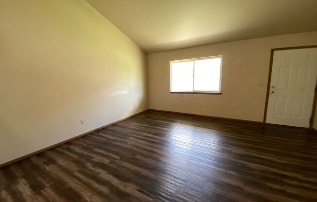 1008 E 19th Ave.
