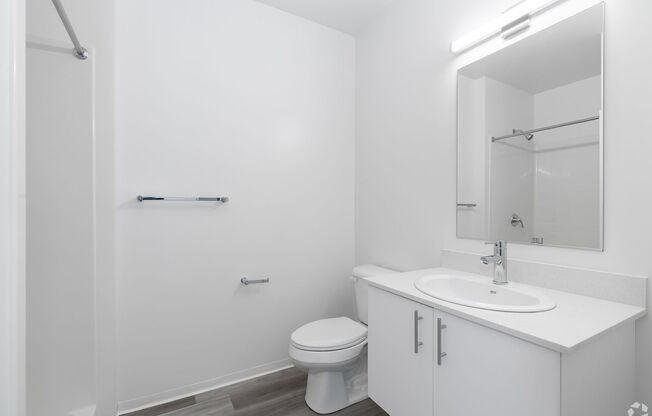 1 bed, 1 bath, 435 sqft, $1,350, Unit 612