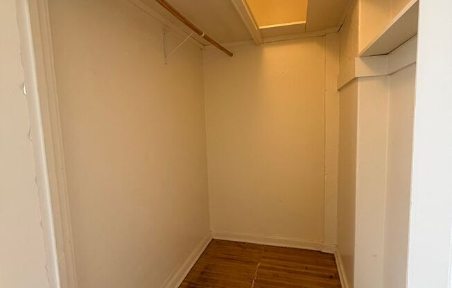 Studio, 1 bath, 315 sqft, $1,050, Unit 510