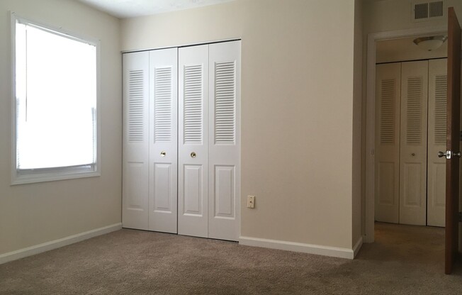 2 beds, 1 bath, 904 sqft, $1,025, Unit 66