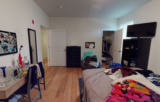 Newly Renovated Apartments-Drexel University