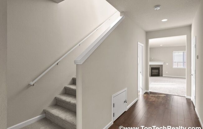 Gorgeous Abbey Creek Home 3BD, 2.5BA *Loaded*A+ Schools*Fncd Yard **Excellent Schools!