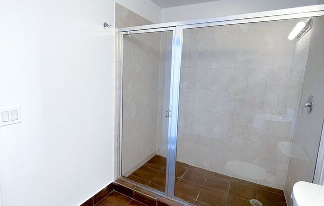 Studio, 1 bath, 796 sqft, $2,550, Unit Unit 411