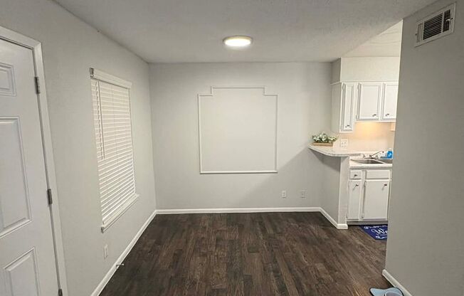 1 bed, 1 bath, 455 sqft, $913, Unit 14-1412