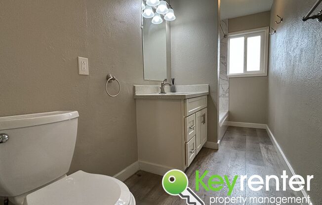 2 beds, 1 bath, $2,700