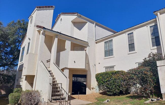 Thousand Oaks 3 Bedroom Condo with YMCA next door!