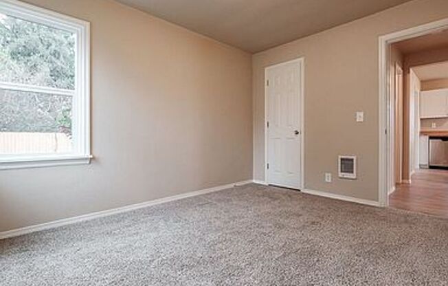 2 beds, 1 bath, $1,850