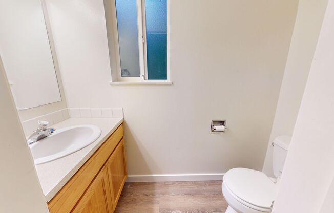 2 beds, 1.5 baths, 1,000 sqft, $1,695, Unit IG 3022