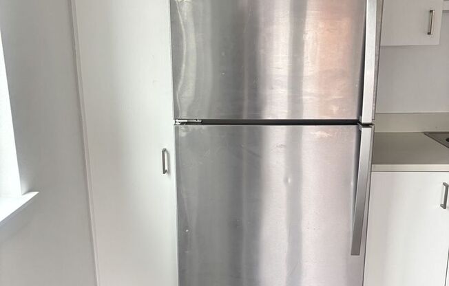 2 beds, 2 baths, 1,080 sqft, $2,095, Unit 206