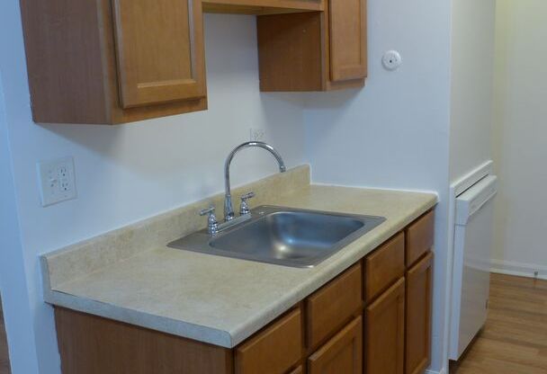 1 bed, 1 bath, 650 sqft, $1,495, Unit 414