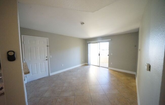 1 bed, 1 bath, $1,195, Unit Building 4