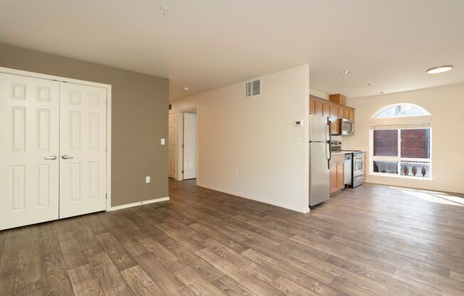 1 bed, 1 bath, 658 sqft, $1,995, Unit 5-A