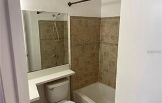 2 beds, 2 baths, $1,575