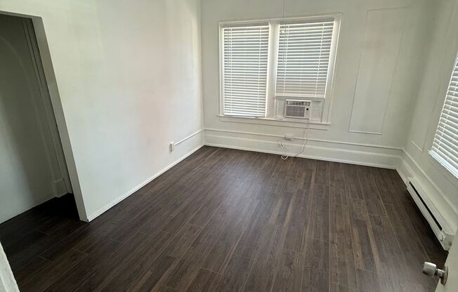 1 bed, 1 bath, $1,150, Unit 1208-1