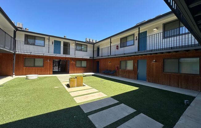 Venice Apartments