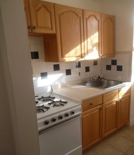 108 EDGECOMBE AVE