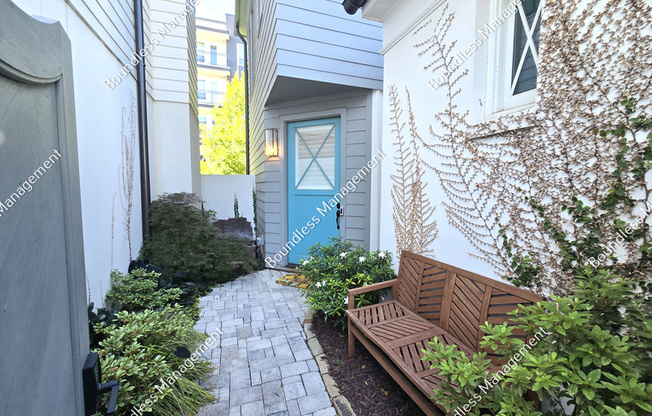 28 BASS ST SE