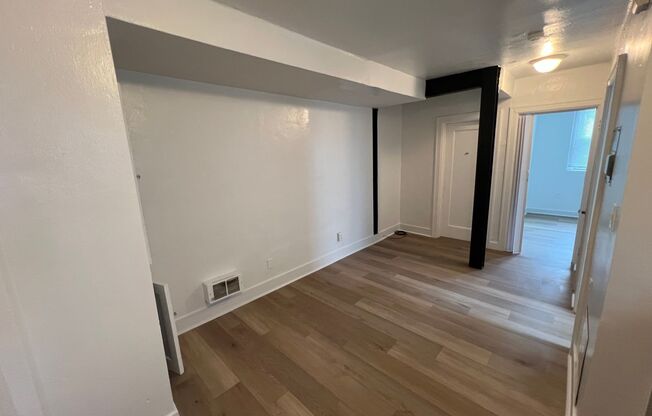 119 Central Square