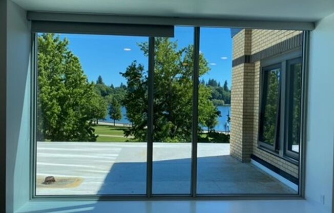 Studio, 1 bath, 327 sqft, $1,499, Unit 410-312