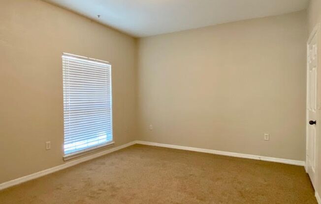 2 beds, 2 baths, $1,550