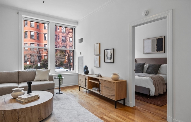 416 Marlborough St 106