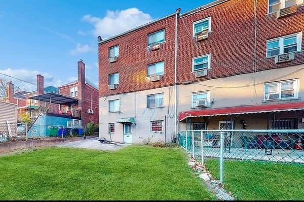 1814 BUSSING AVE