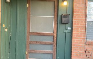 2813 DUNCAN UNIT B
