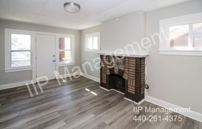 3188 W 111 Street