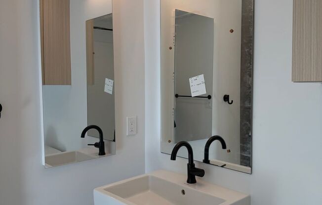 2 beds, 2 baths, 816 sqft, $4,249, Unit 305