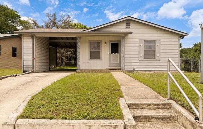 CHARMING DENVER HEIGHTS 3-BEDROOM