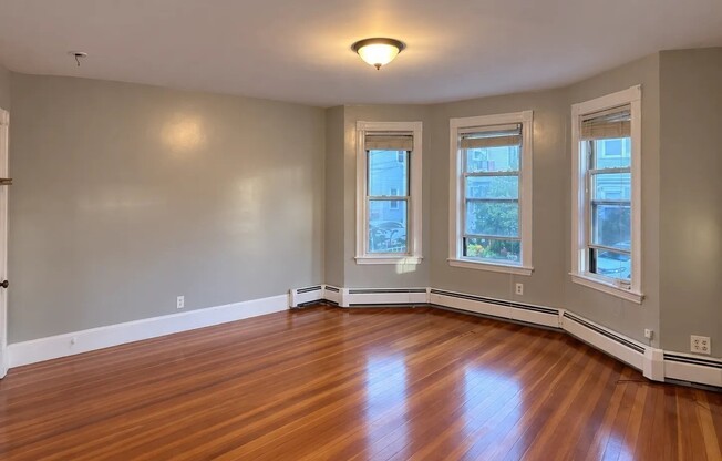 3 beds, 2 baths, 1,500 sqft, $4,450, Unit 1